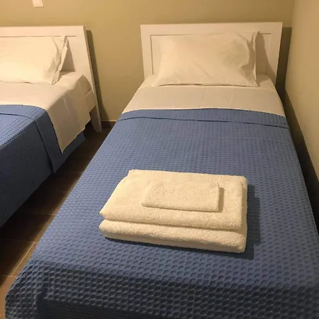 Lydia's 2 - Private Pool, Near Xylokastro