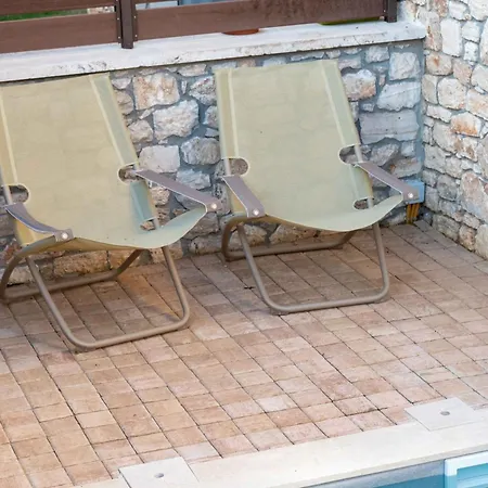 Lydia's 2 - Private Pool, Near Xylokastro * Melíssion