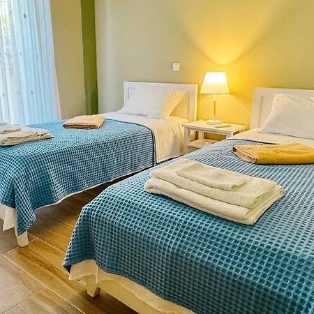 Apartamento Lydia's 2 - Private Pool, Near Xylokastro