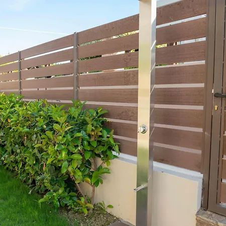 Lydia's 2 - Private Pool, Near Xylokastro Melíssion