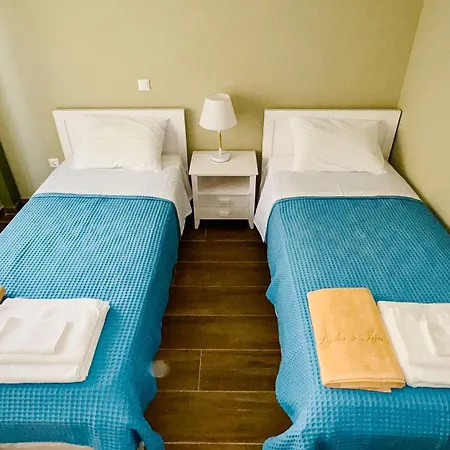 Lydia's 2 - Private Pool, Near Xylokastro Apartamento *