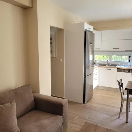 Lydia's 2 - Private Pool, Near Xylokastro *