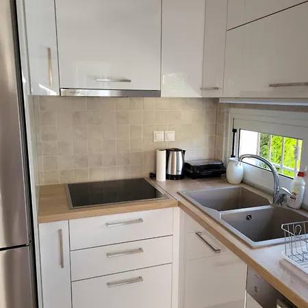 Lydia's 2 - Private Pool, Near Xylokastro * Melíssion