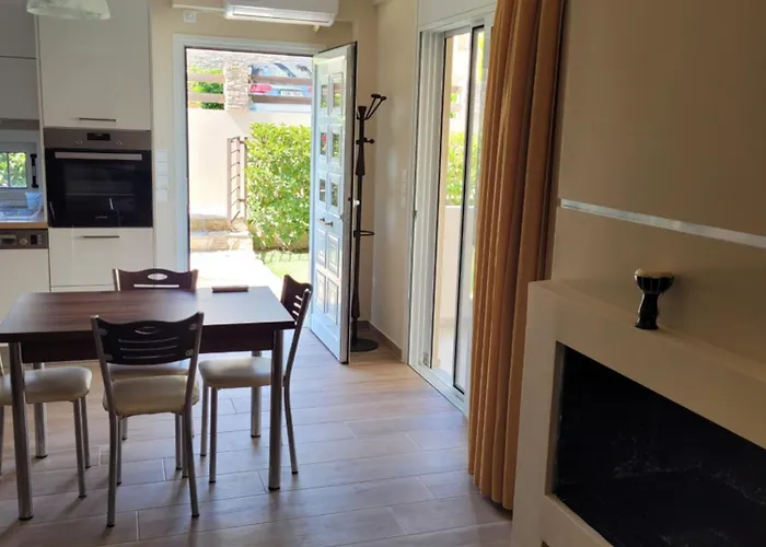 Appartement Lydia's 2 - Private Pool, Near Xylokastro Melíssion