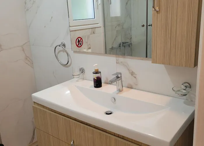 Lydia's 2 - Private Pool, Near Xylokastro *