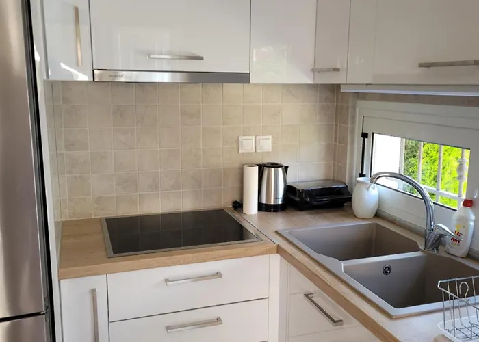 Lydia's 2 - Private Pool, Near Xylokastro * Melíssion